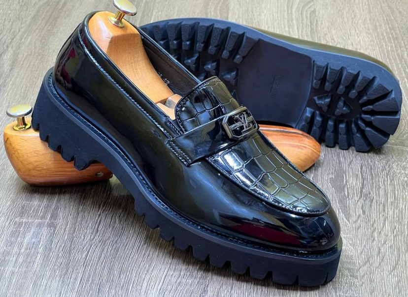 Chaussures de travail décontractées en cuir véritable pour hommes Printemps Automne Chaussures plates formelles pointure 40@45