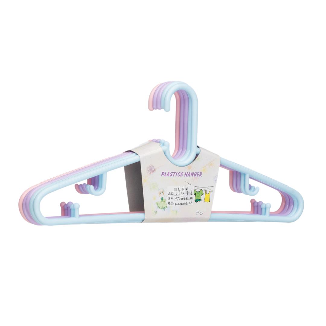Cintre en plastique pastel