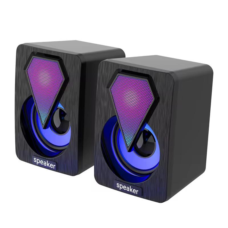 Enceintes RGB avec design super-héros