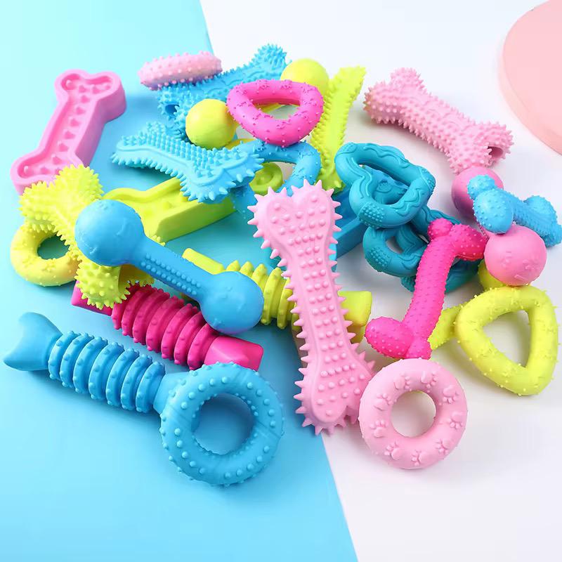 Assortiment de jouets à mâcher en caoutchouc/silicone pour chiots et petits chiens