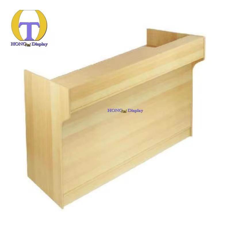 Comptoir de vente en bois