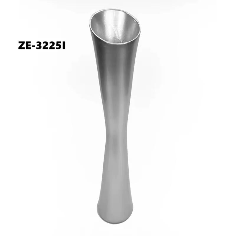 Vases Décoratifs Blancs en Céramique avec Motif Plissé Géométrique