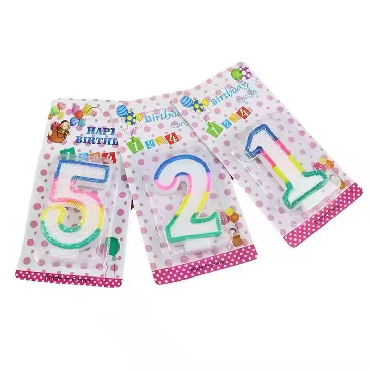 Bougies d'anniversaire en forme de chiffres