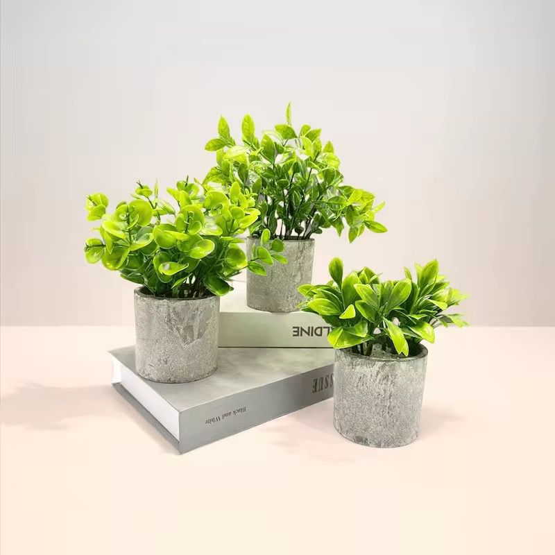 Plante Artificielle "Mini Feuillage Lush"