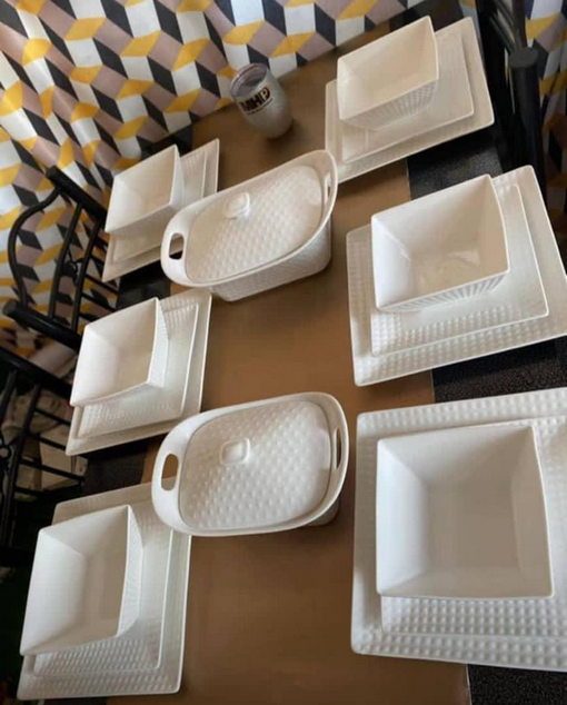 Ensemble de dîner classique en porcelaine blanche pure assiette à bol à motif carré plat en céramique écologique à usage domestique