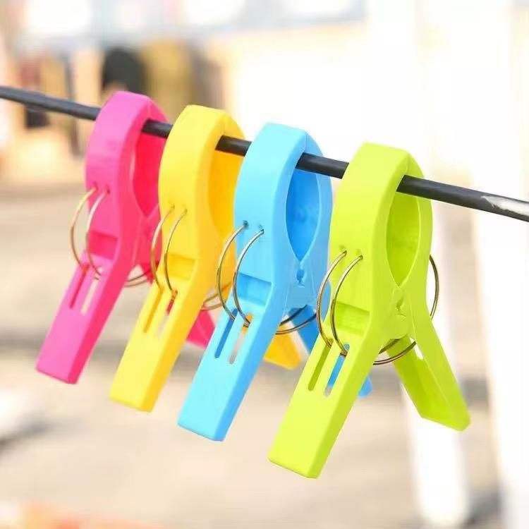 pince à linge couleurs fortes