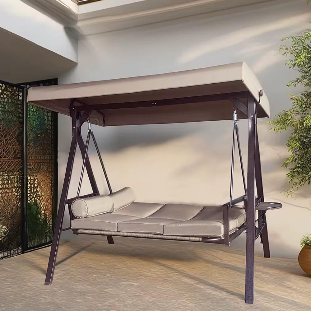 Banc balançant avec auvent