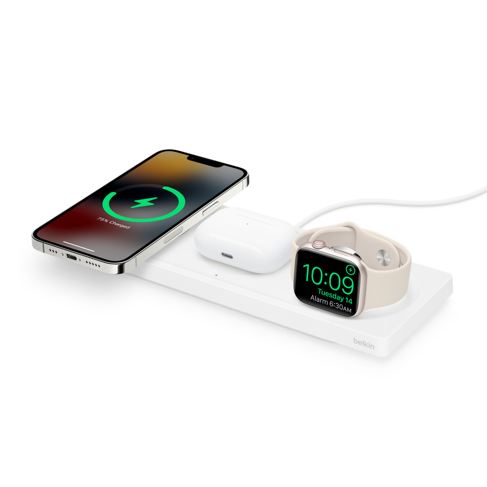 Belkin BOOST↑CHARGE™ PRO 3-in-1 Wireless Charging Pad with MagSafe
